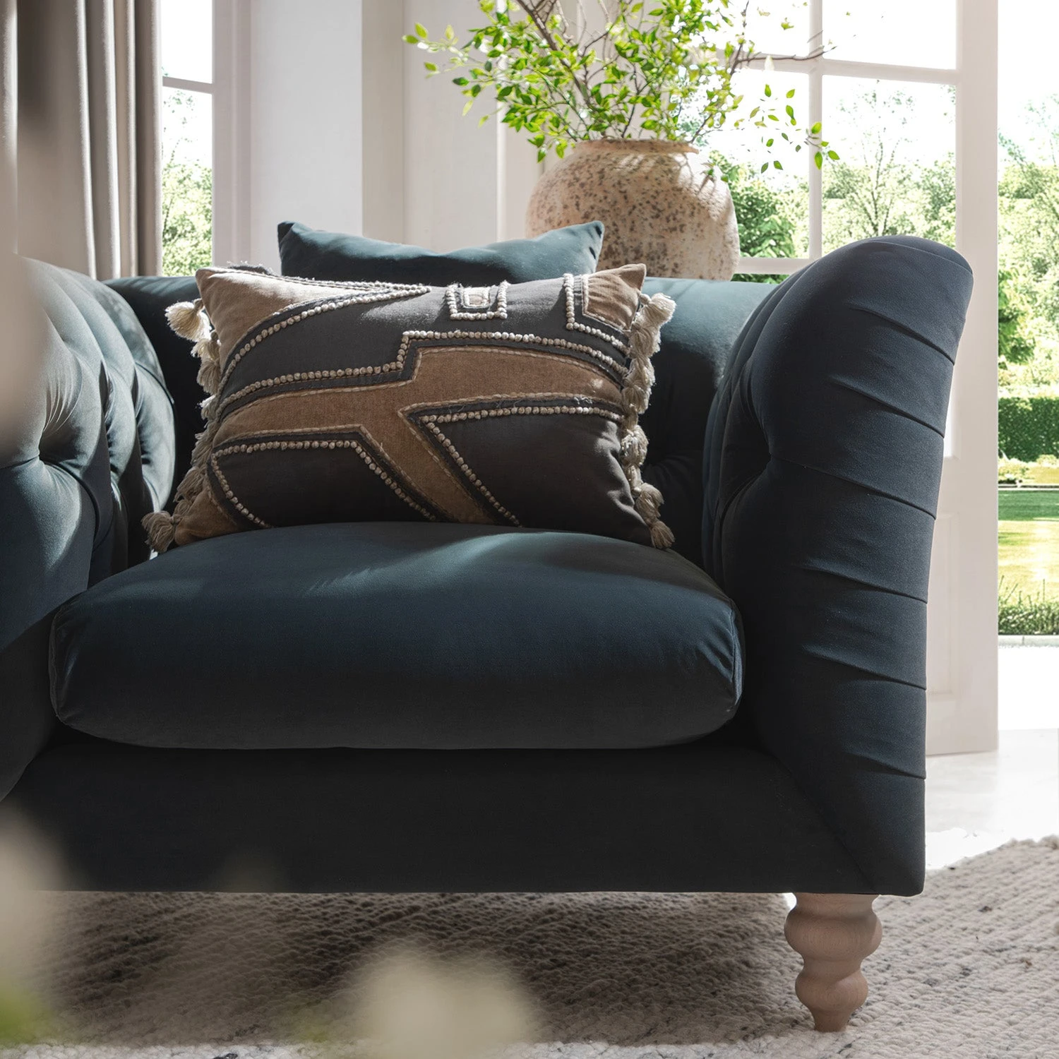 Ashby Chesterfield Armchair, Aegean Blue Velvet 4 Ashby Chesterfield Armchair, Aegean Blue Velvet - Image 4