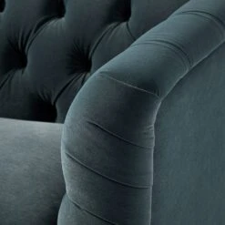 Ashby Chesterfield Large 3-Seater Sofa, Aegean Blue Velvet 38 Ashby Chesterfield Large 3-Seater Sofa, Aegean Blue Velvet -Daals Store SCSF 055 AEGEAN VEL 3ST detail5