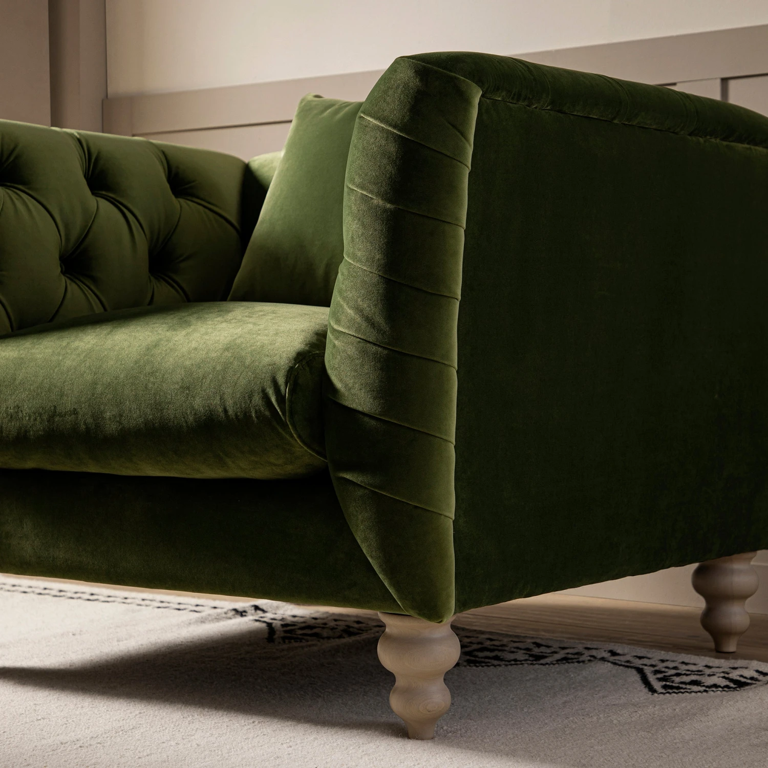 Ashby Chesterfield Armchair, Fern Green Velvet 6 Ashby Chesterfield Armchair, Fern Green Velvet - Image 6