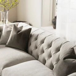 Ashby Chesterfield Large 3-Seater Sofa, Oatmeal Chenille 20 Ashby Chesterfield Large 3-Seater Sofa, Oatmeal Chenille -Daals Store SCSF 055 OAT CHEN 3ST scene4