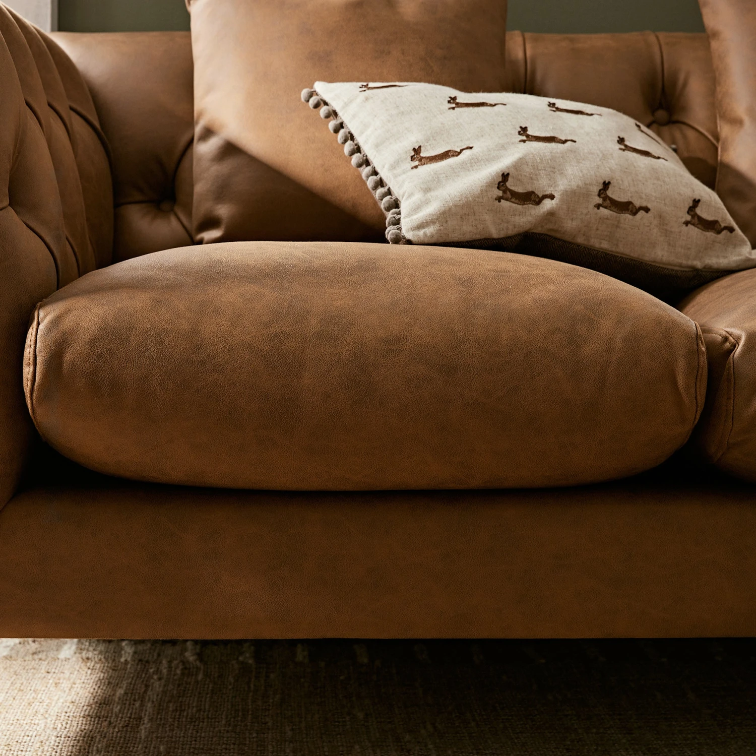 Ashby Chesterfield 2-Seater Sofa, Tan Faux Leather 3 Ashby Chesterfield 2-Seater Sofa, Tan Faux Leather - Image 3