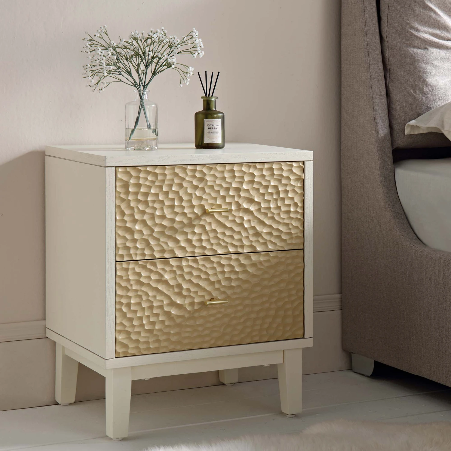 Bianca Chip Carved Bedside Table, Sand Beige & Ivory 2 Bianca Chip Carved Bedside Table, Sand Beige & Ivory - Image 2