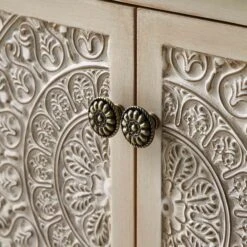 Chantilly Whitewashed Carved Storage Bench 25 Chantilly Whitewashed Carved Storage Bench -Daals Store XXST 016 WHITEWASH detail3