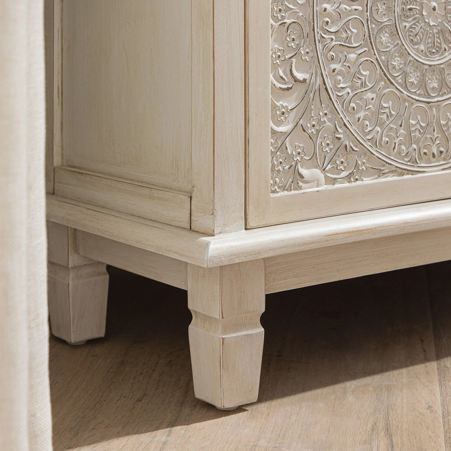 Chantilly Whitewashed Corner TV Unit with Floral Carved Detail 7 Chantilly Whitewashed Corner TV Unit with Floral Carved Detail - Image 7