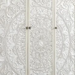 Chantilly Whitewashed Carved Triple Wardrobe 33 Chantilly Whitewashed Carved Triple Wardrobe -Daals Store XXWARD 052 WHITEWASH detail3