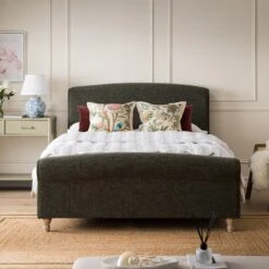 Porchester Ottoman Storage Sleigh Bed, Forest Green Chenille 21 Porchester Ottoman Storage Sleigh Bed, Forest Green Chenille -Daals Store ZX 2216 FORGREEN CHEN scene1