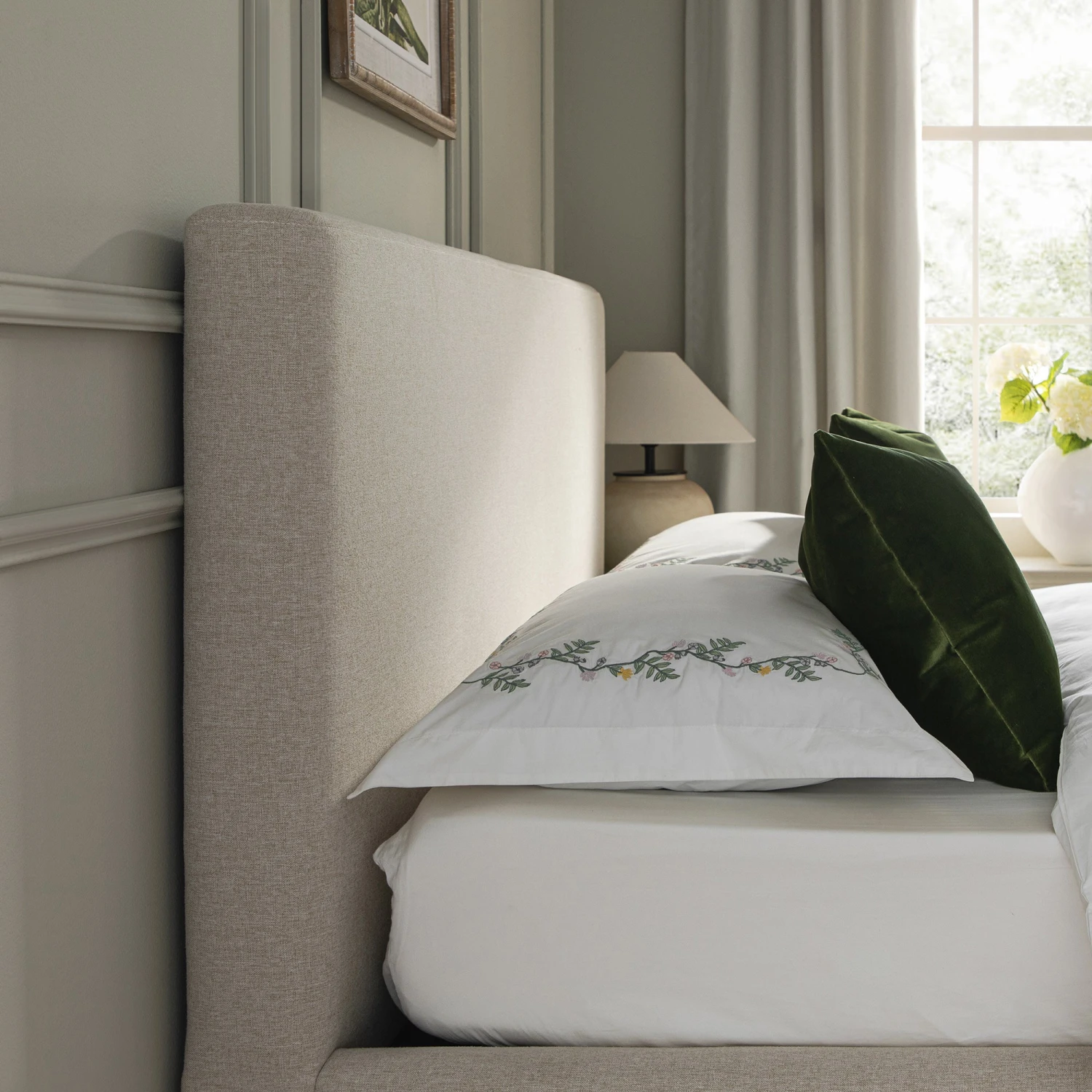 Egerton Box-Pleat Ottoman Storage Bed, Oatmeal Brushed Fabric 5 Egerton Box-Pleat Ottoman Storage Bed, Oatmeal Brushed Fabric - Image 5